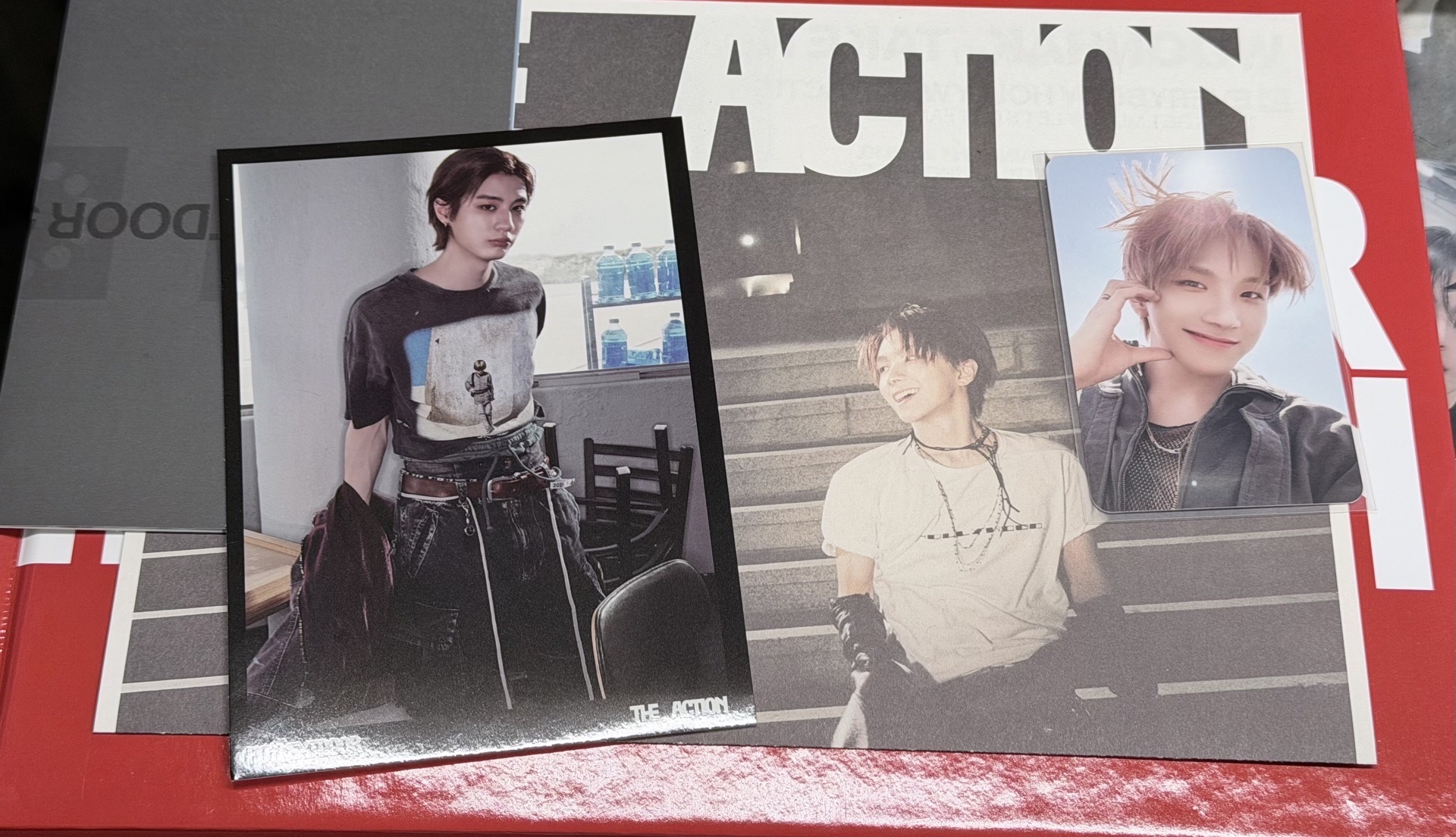 紅版專輯+雲鶴小卡（配置如圖）