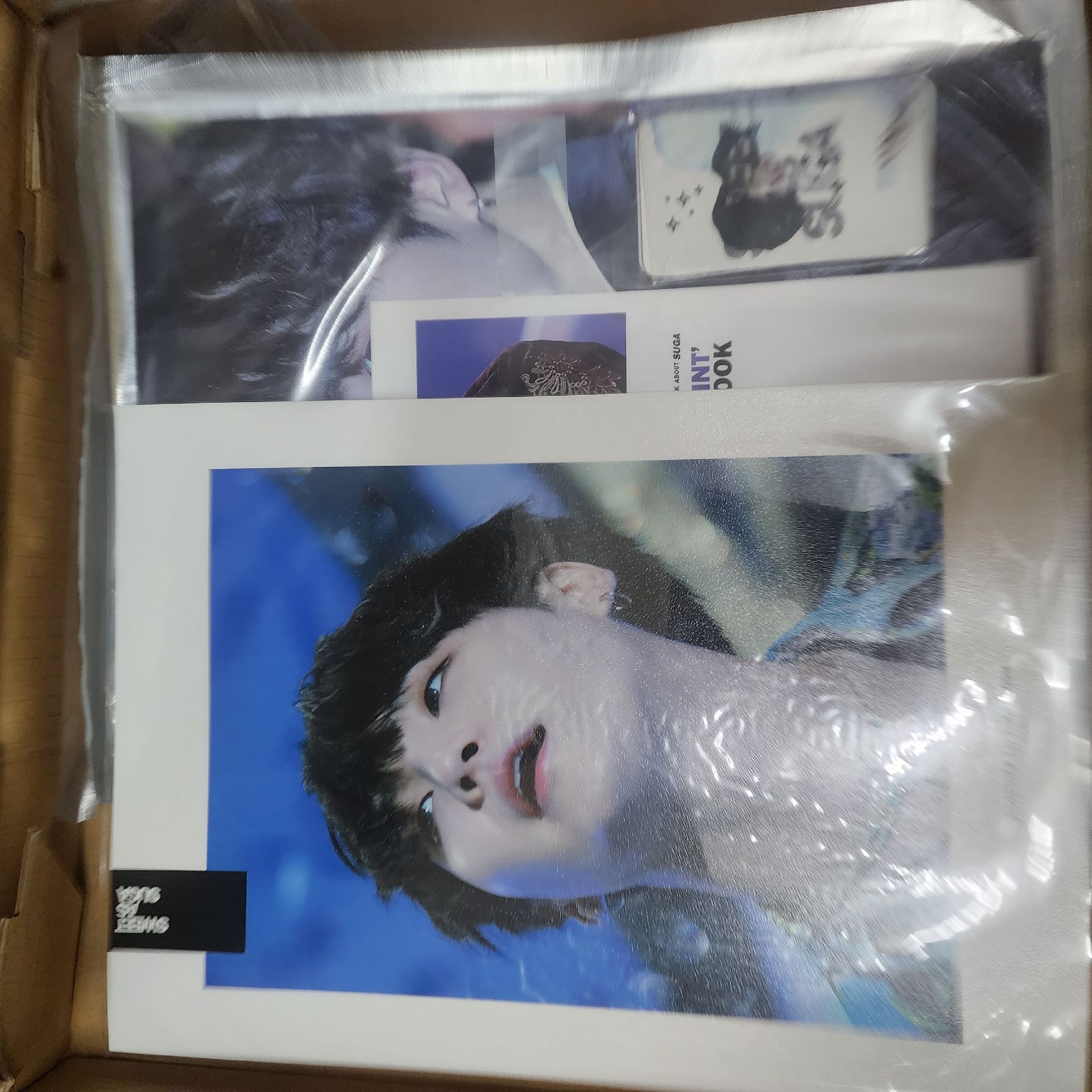 綁SUGA韓站寫真週邊