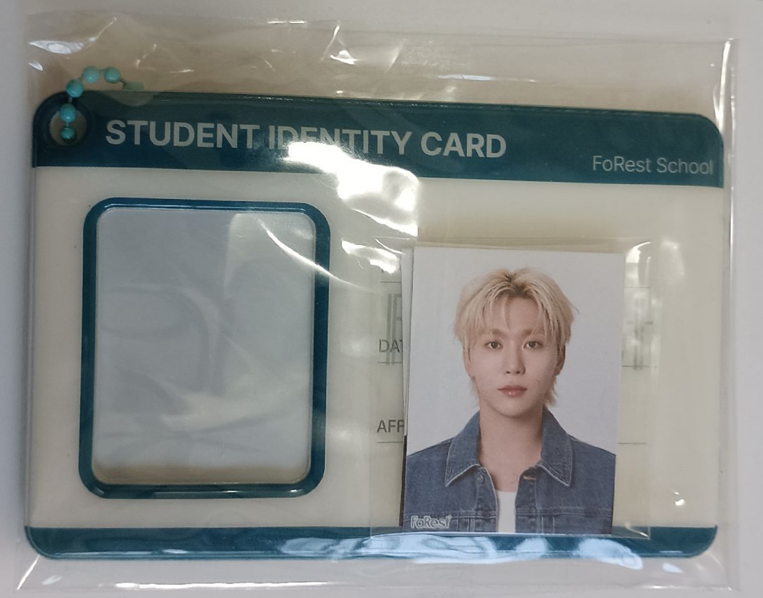 寛代言forest證件卡套