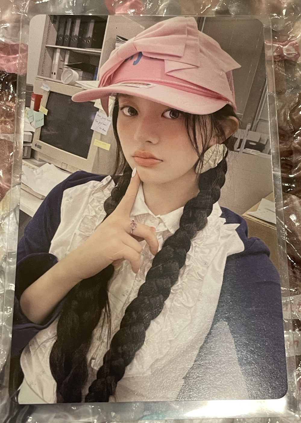 NOT CUTE ANYMORE 專輯卡 WVS A ver.