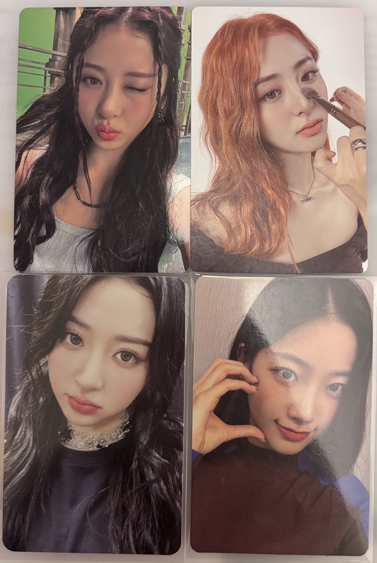 （綁卡區）Le sserafim 允真 一葉正版小卡 50/1