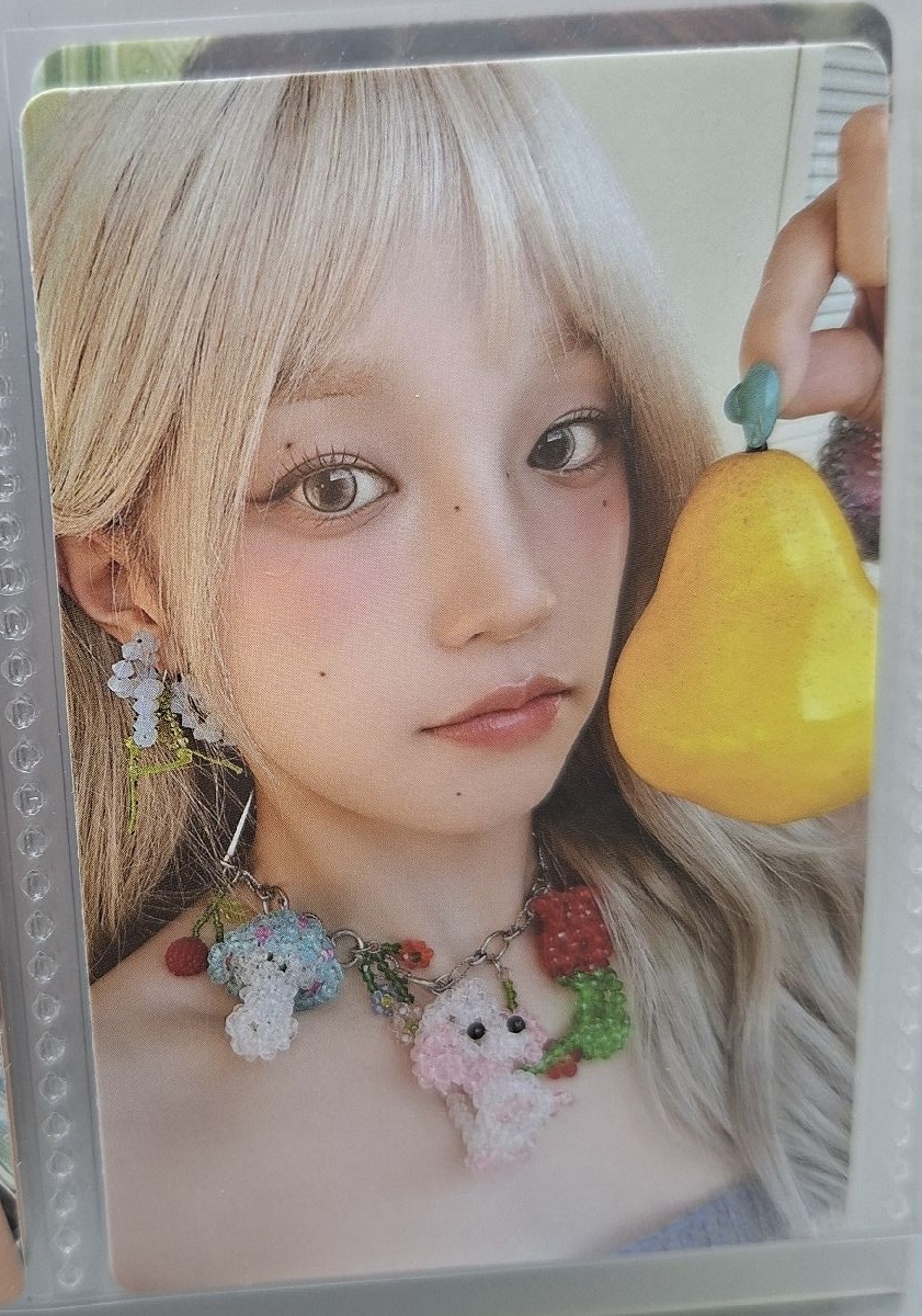 雨琦 I SWAY 拿梨子