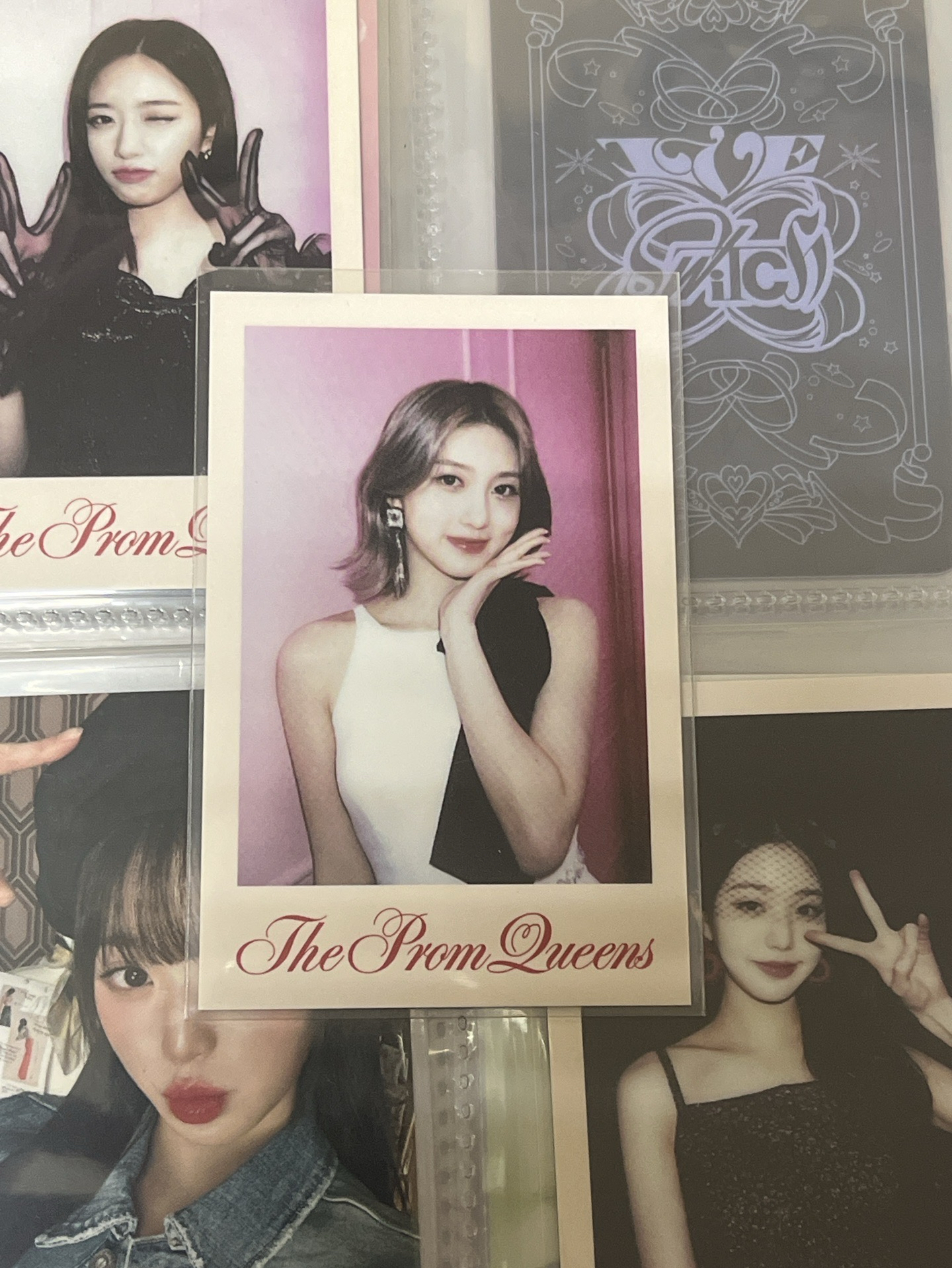 THE PROM QUEENs FC秋