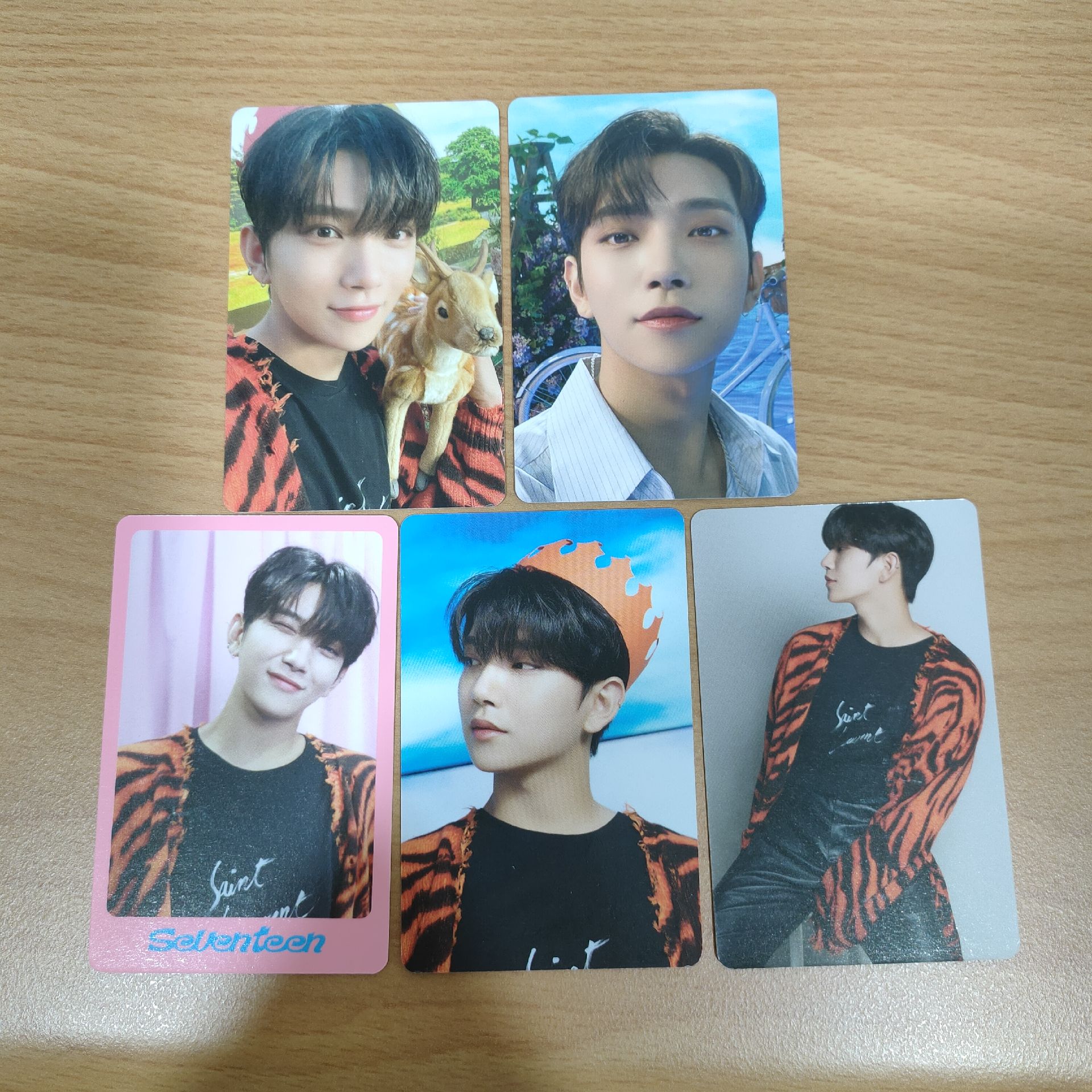 2022 D社雜誌卡 秀