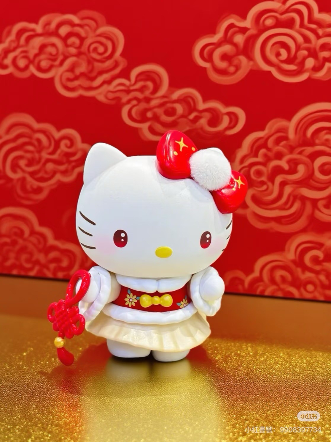 三麗鷗四季華服系列盲盒 HELLO KITTY