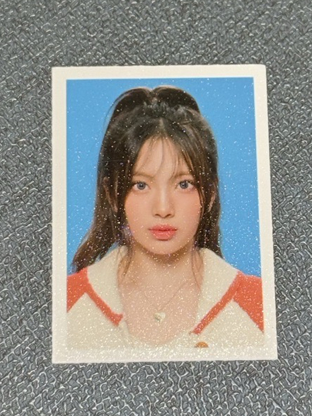 Hyein 24年曆卡一套+證件照