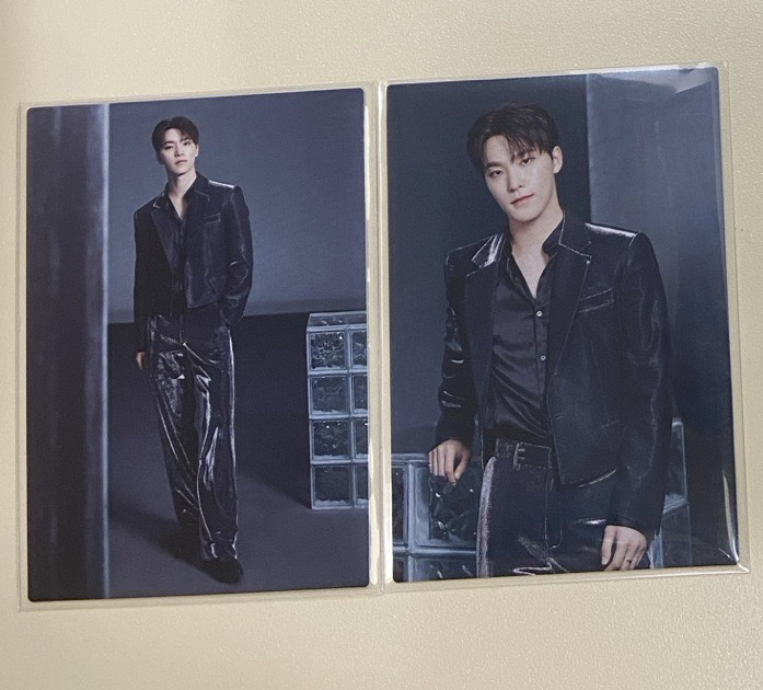 DINO RIGHT HERE 隨機卡 卡包卡