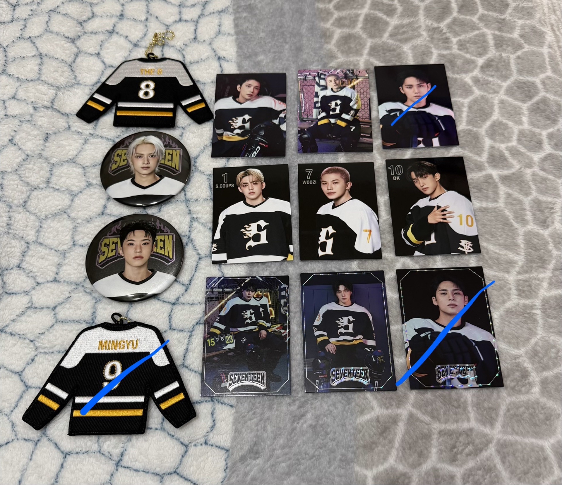 Home周邊 徽章、吊飾