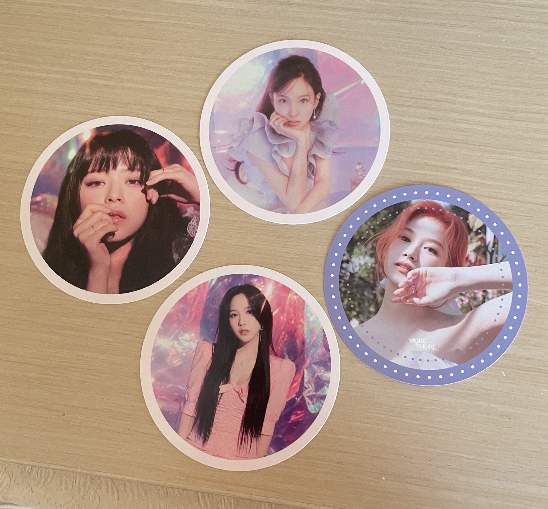 TWICE 專輯周邊💗杯墊 照片卡 閃卡 預購禮