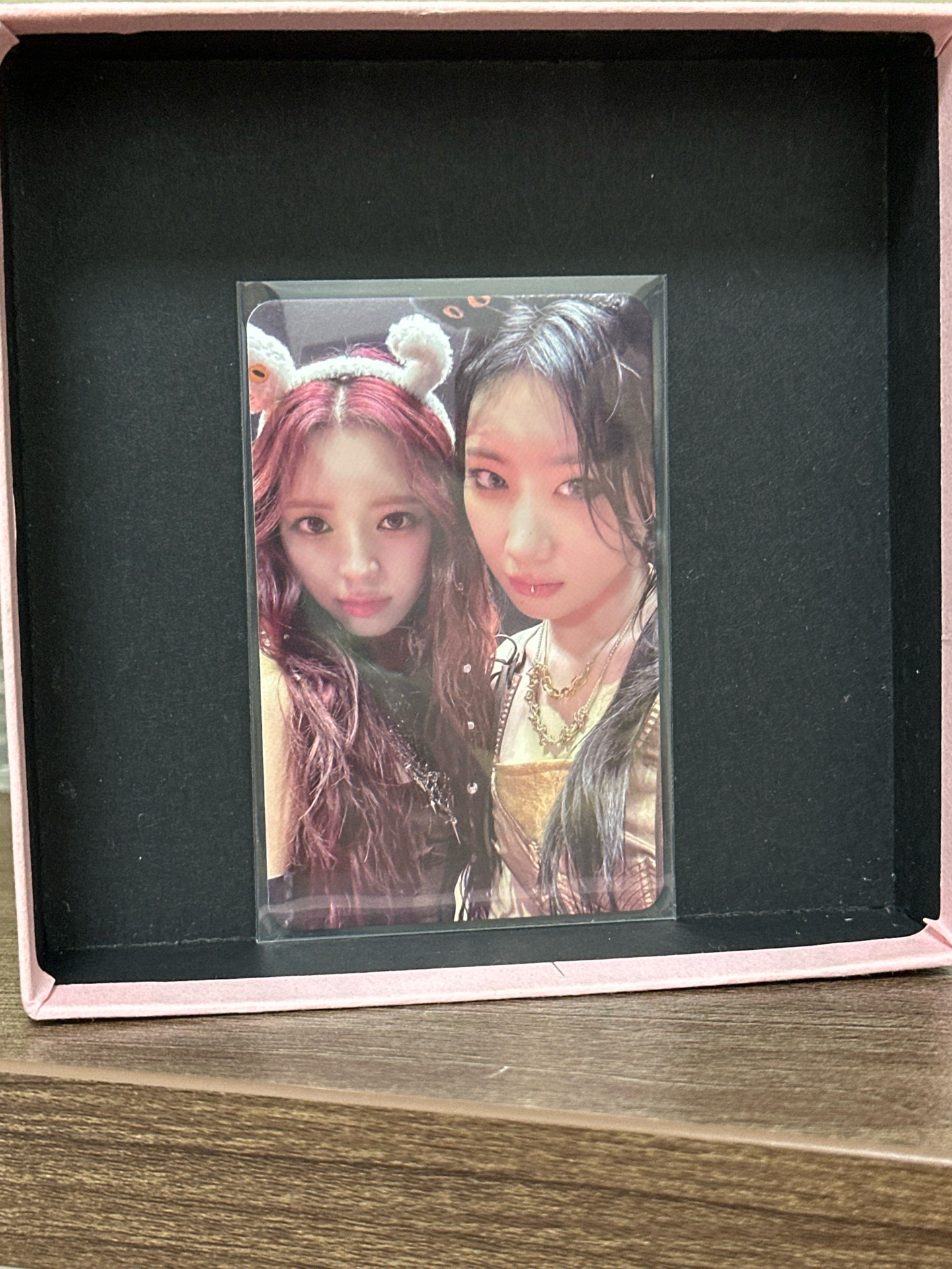 BORN TO BE 專輯卡