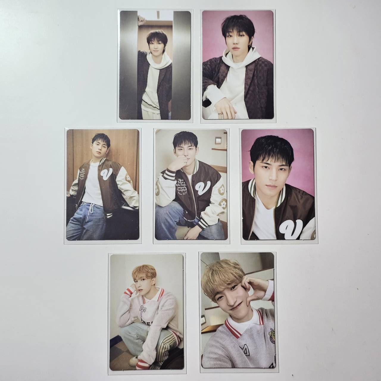 💎現貨｜SEVENTEEN 2024 克拉島 隨機卡包 小卡 自拍卡 caratland 碩珉 DK