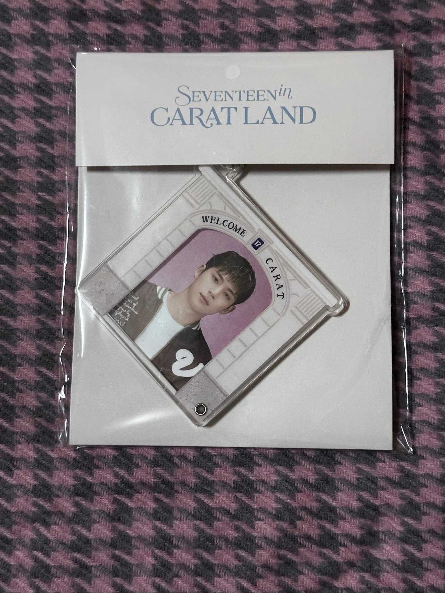 seventeen 金珉奎 2024克拉島壓克力吊飾