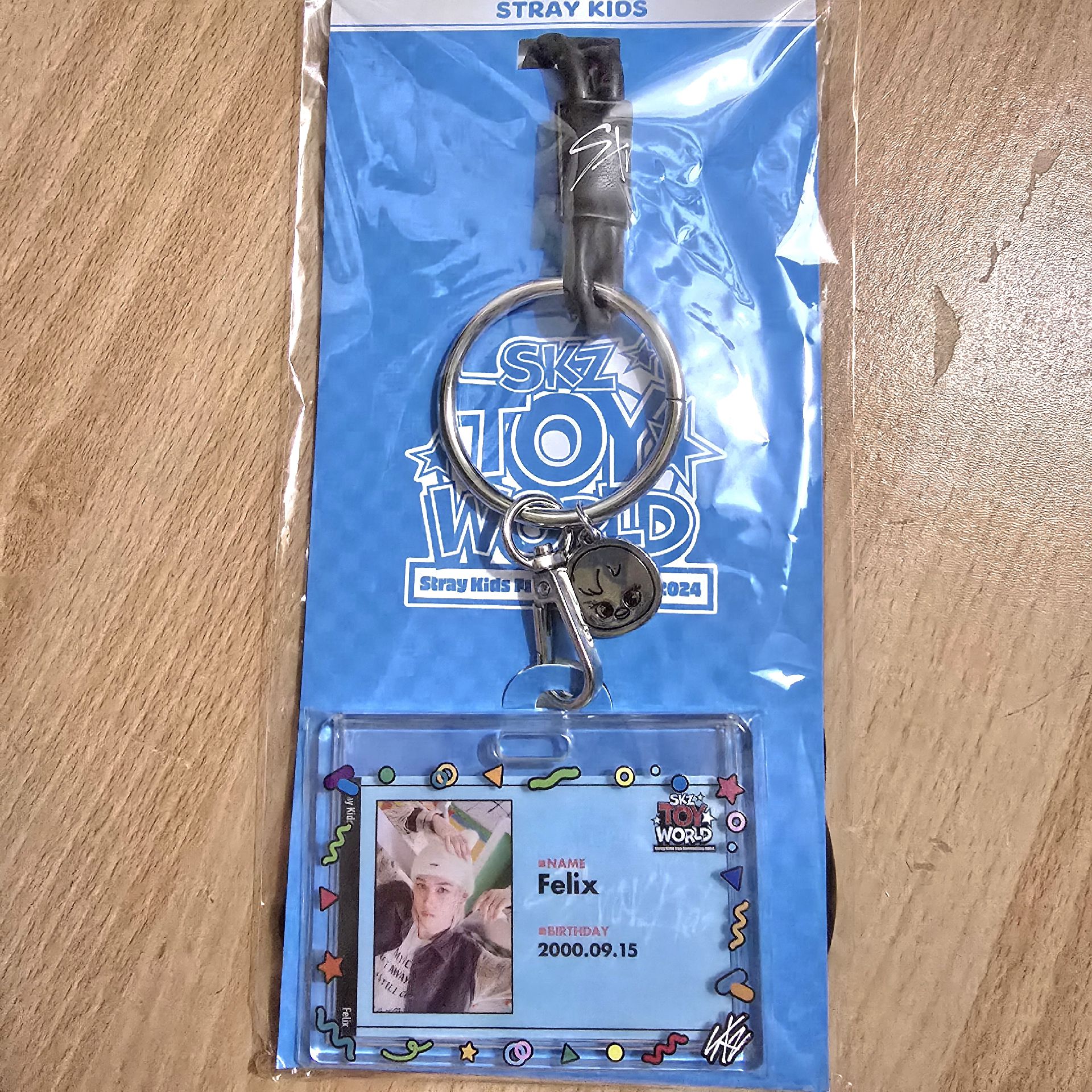 Stray Kids 2024 Toy World 日本FC官方周邊 識別證🐥Felix 菲菲