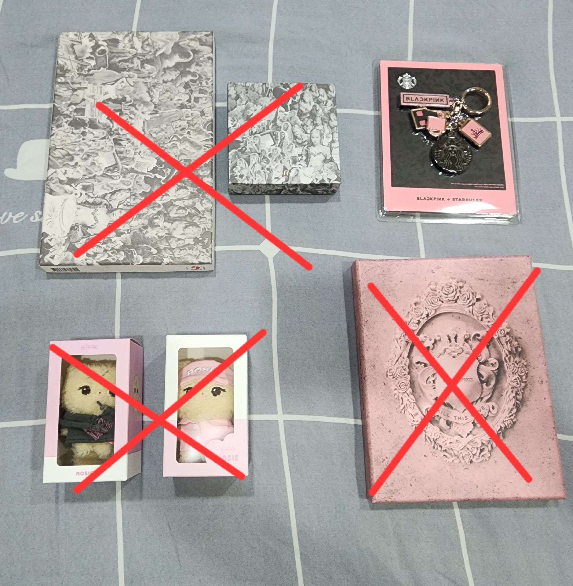 BLACKPINK 星巴克聯名鑰匙圈