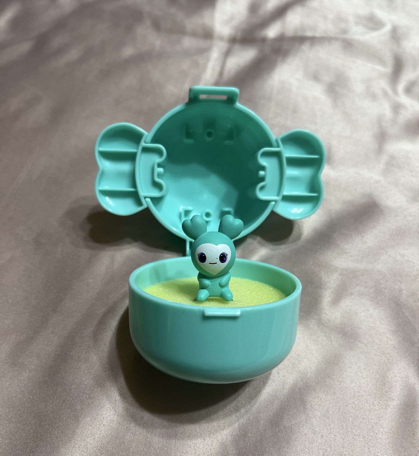 名井南戒指扭蛋