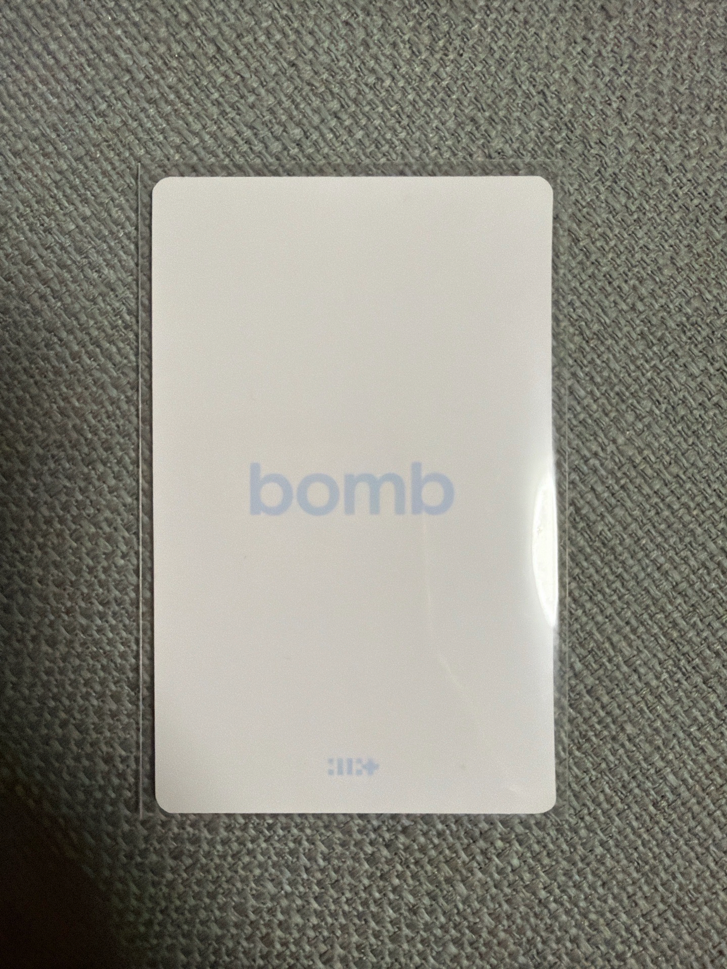 bomb 專輯卡 magic bomb B ver.（Yunah)