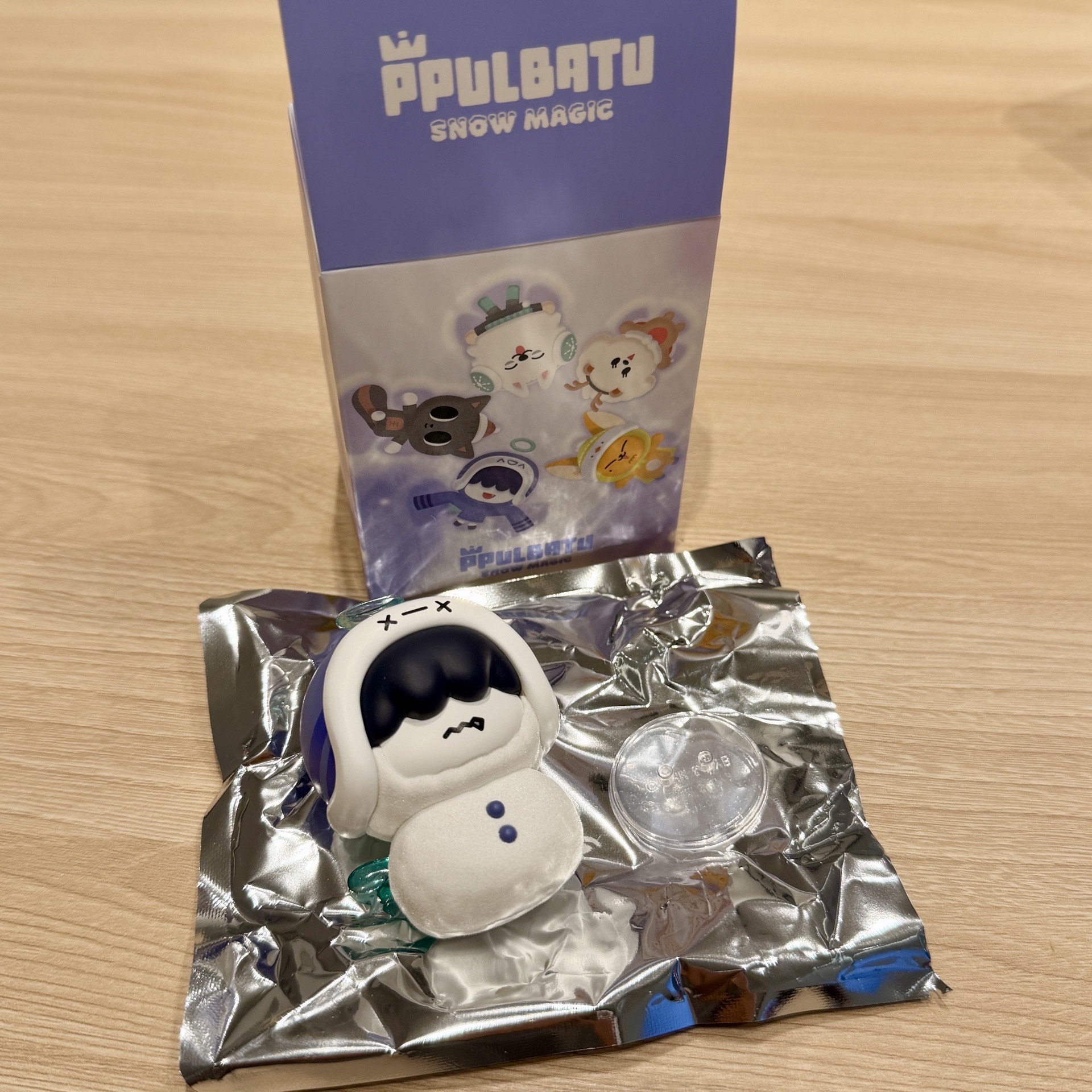 角巴兔 SNOW MAGIC 聖誕公仔 - 哼呀寧