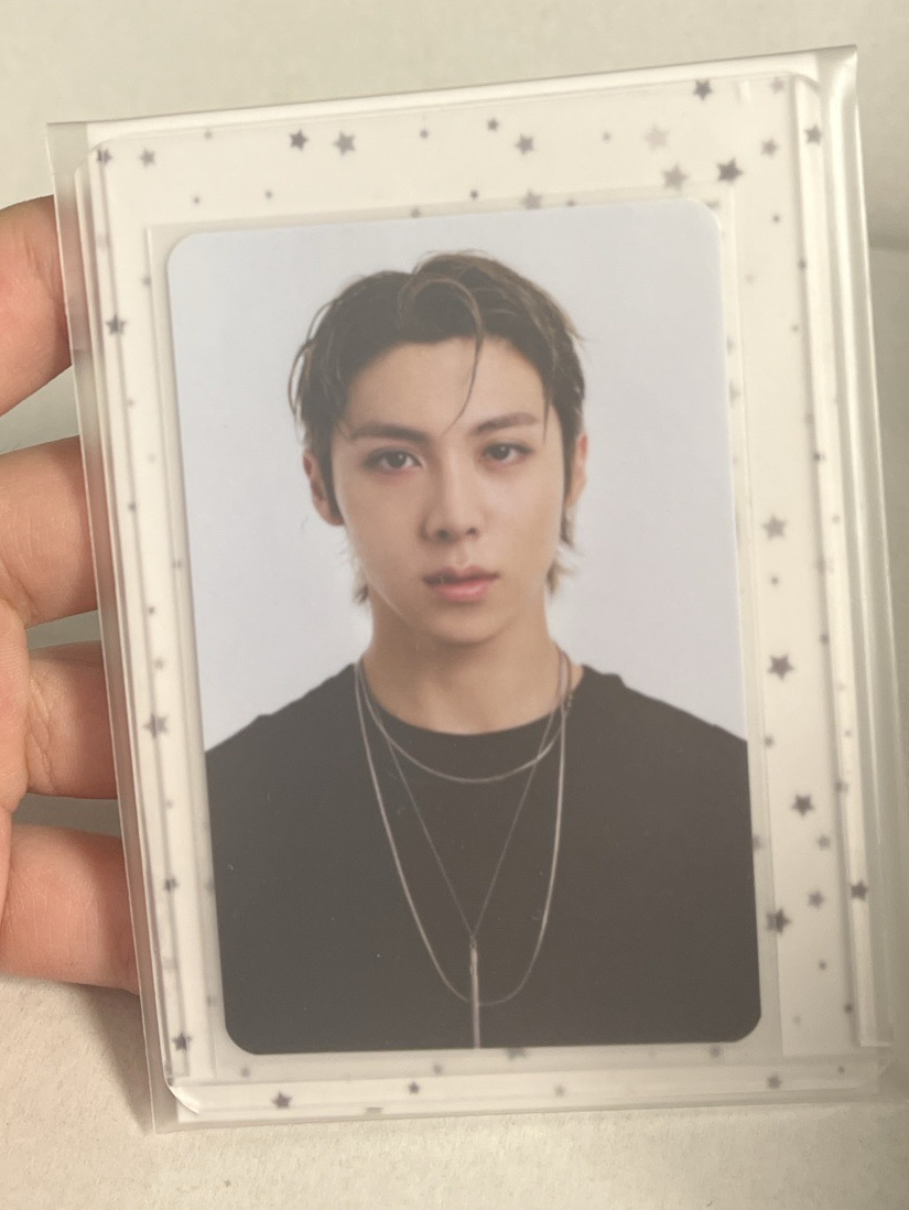 FAMOUS woochan 隨機卡 