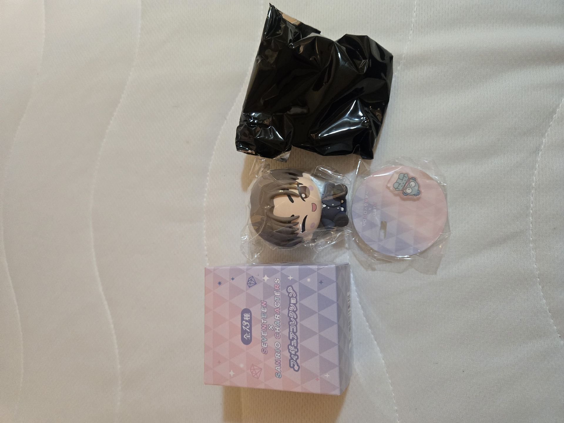 Dino三麗鷗聯名公仔全新