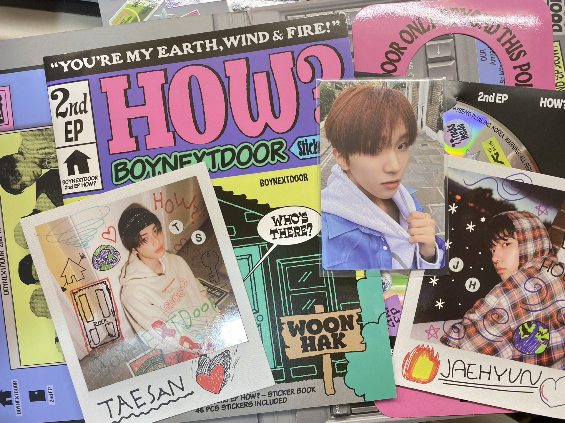 BOYNEXTDOOR 售全專 How 單封專 貼紙書 金李涵 金雲鶴