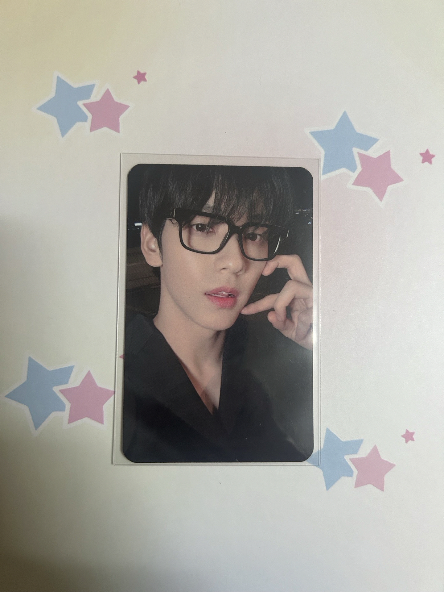 黑框眼鏡男我們喜歡你