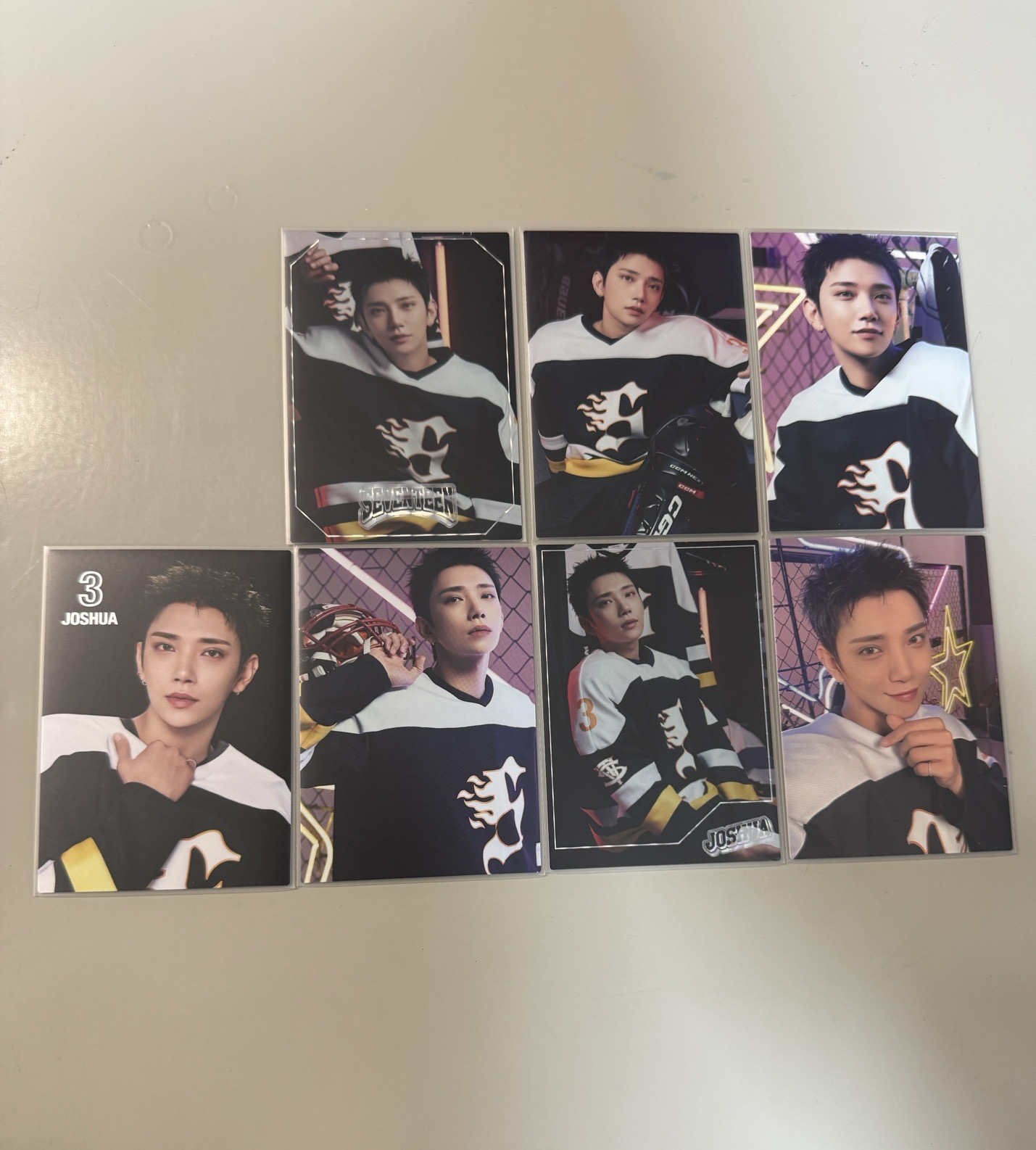 SEVENTEEN 2025 HOME卡 俊八碩