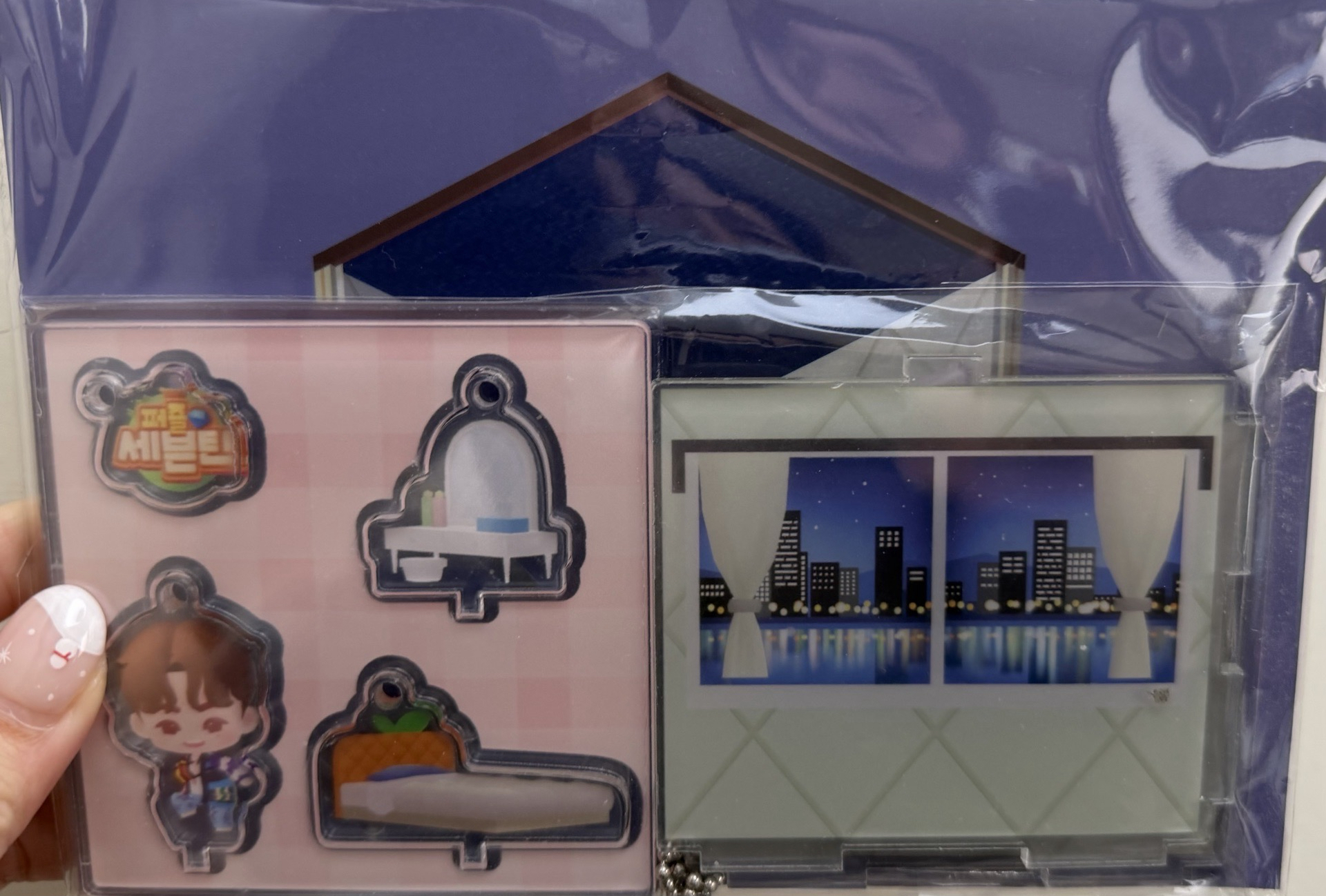 Puzzle SVT 勝寛立牌