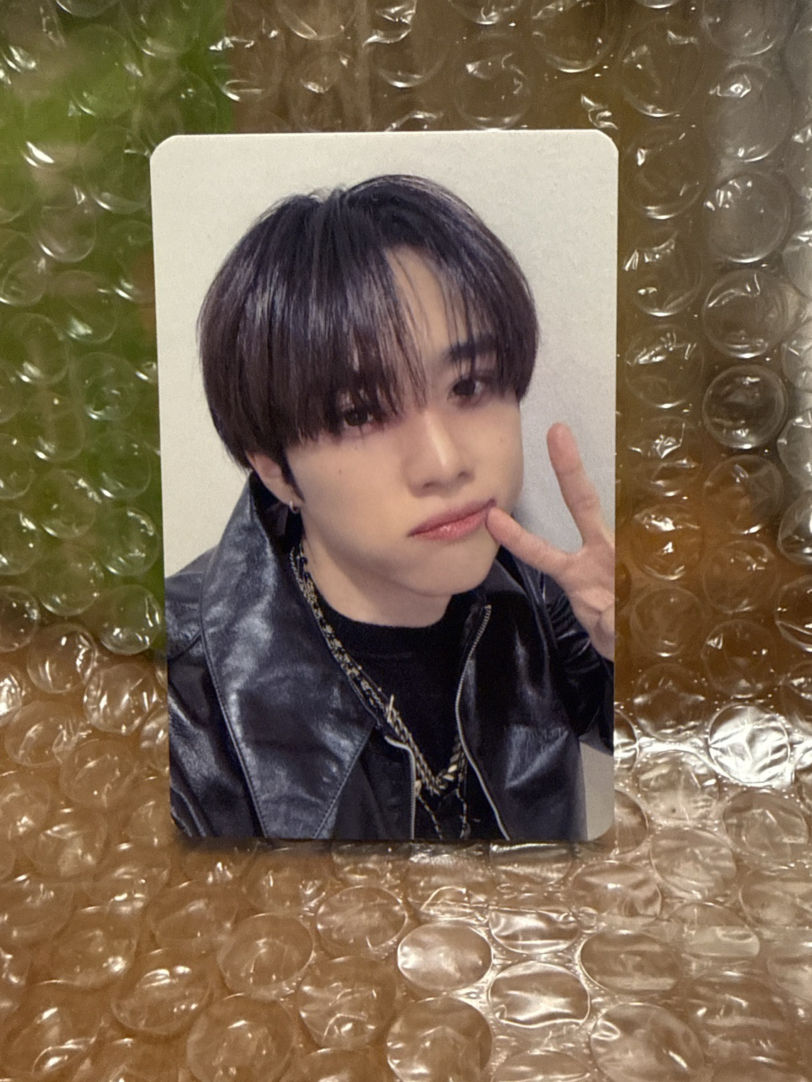 戳臉比耶皮衣旴 善旴whoop特典卡