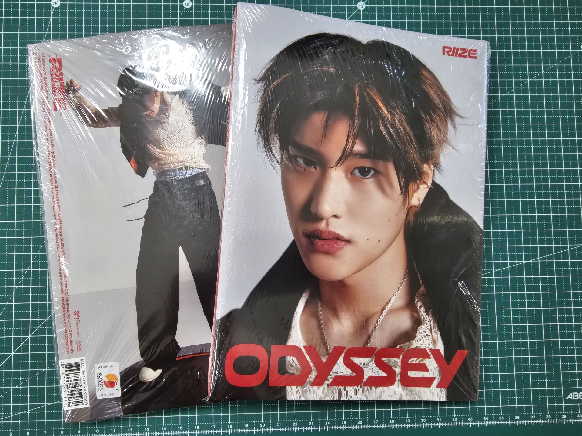 ODYSSEY 專輯 Photobook 未拆