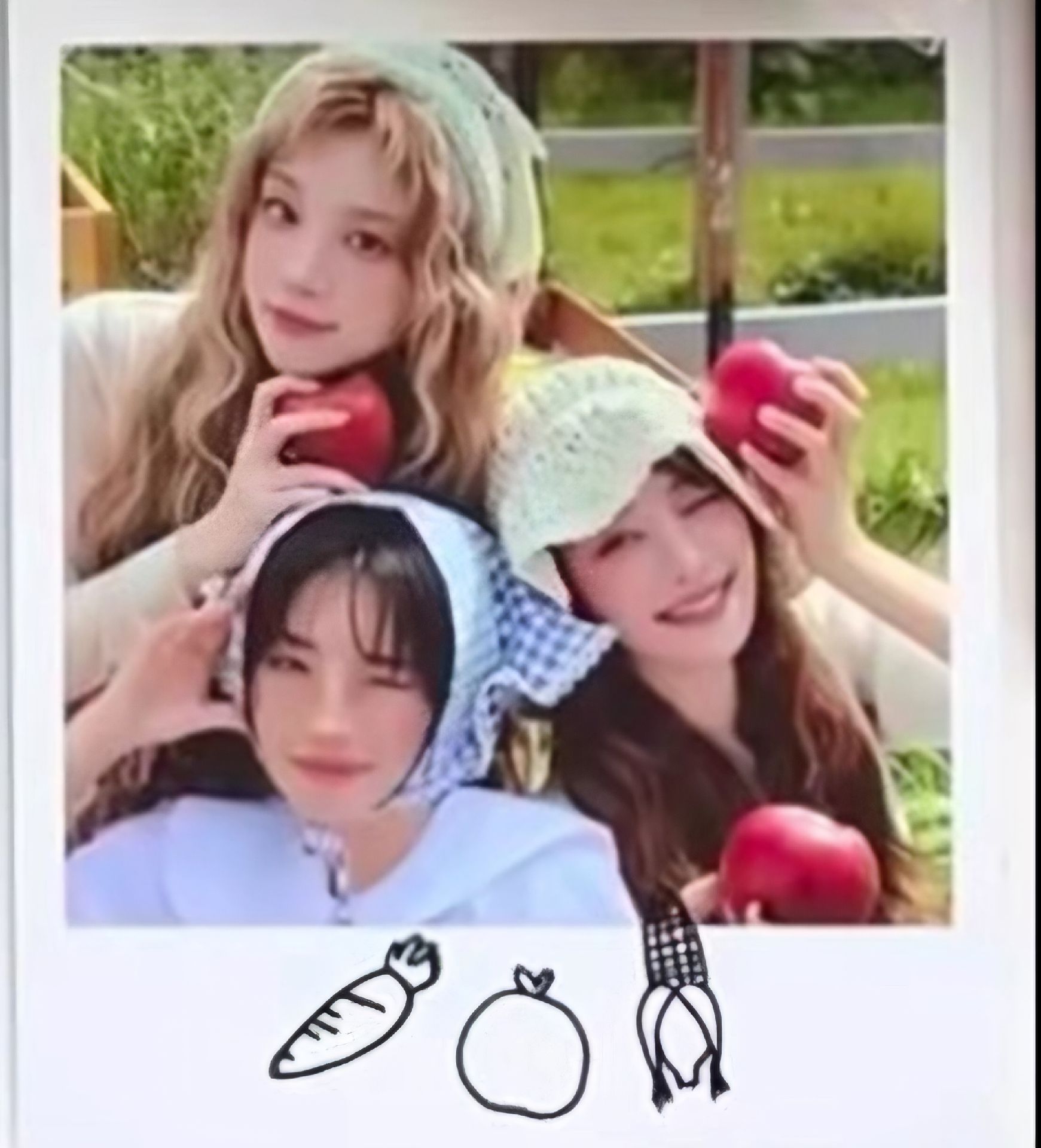 i-dle 2026年曆卡／拍立得1張（雨琦yuqi 、米妮Minnie 、小娟soyeon ）