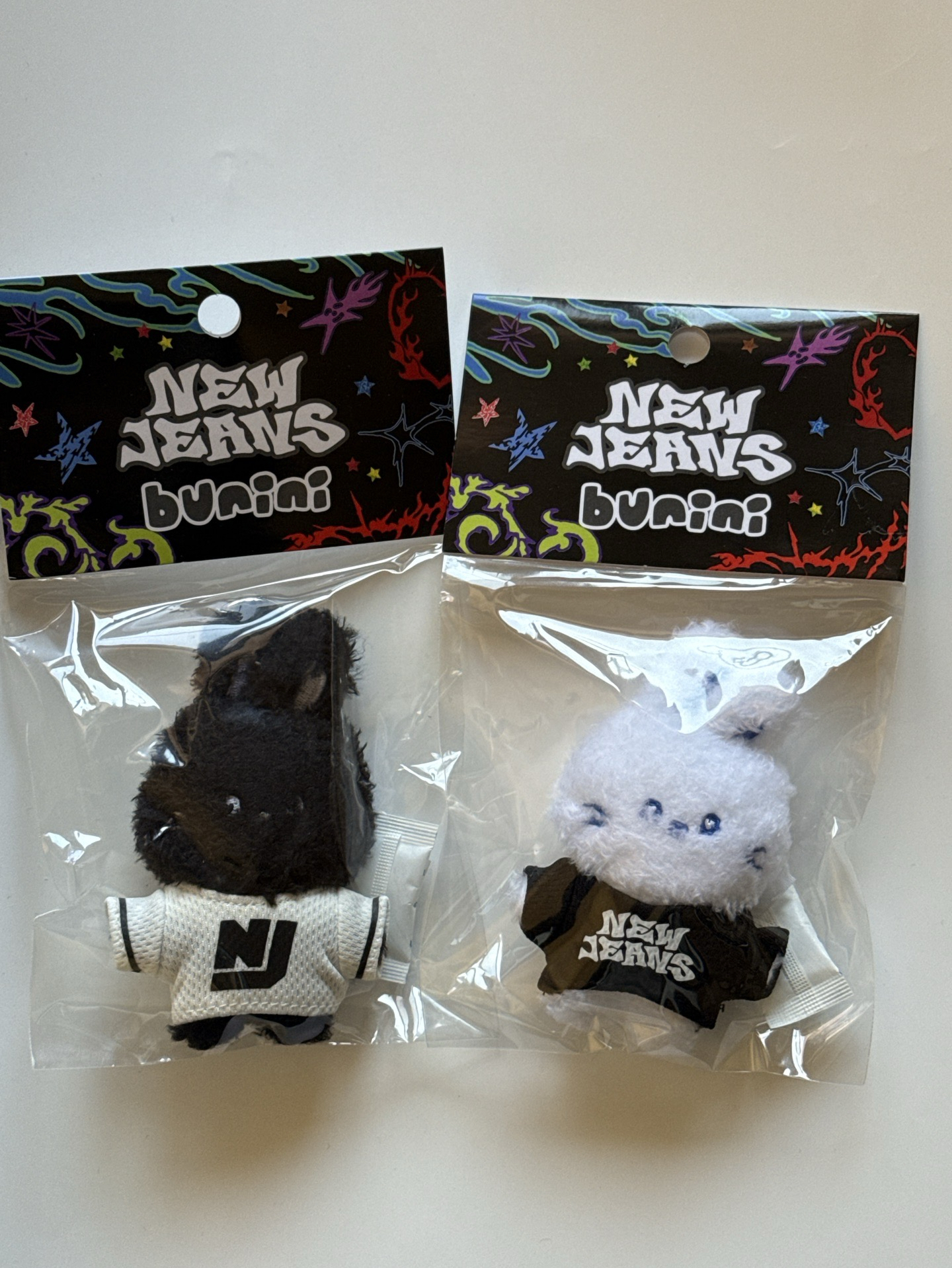 NJ HOT SWEET 黑兔 白兔