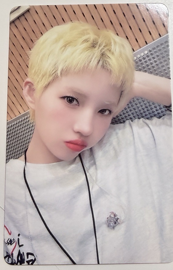 🦊🔥小娟we are kms1.0特典🔥🦊