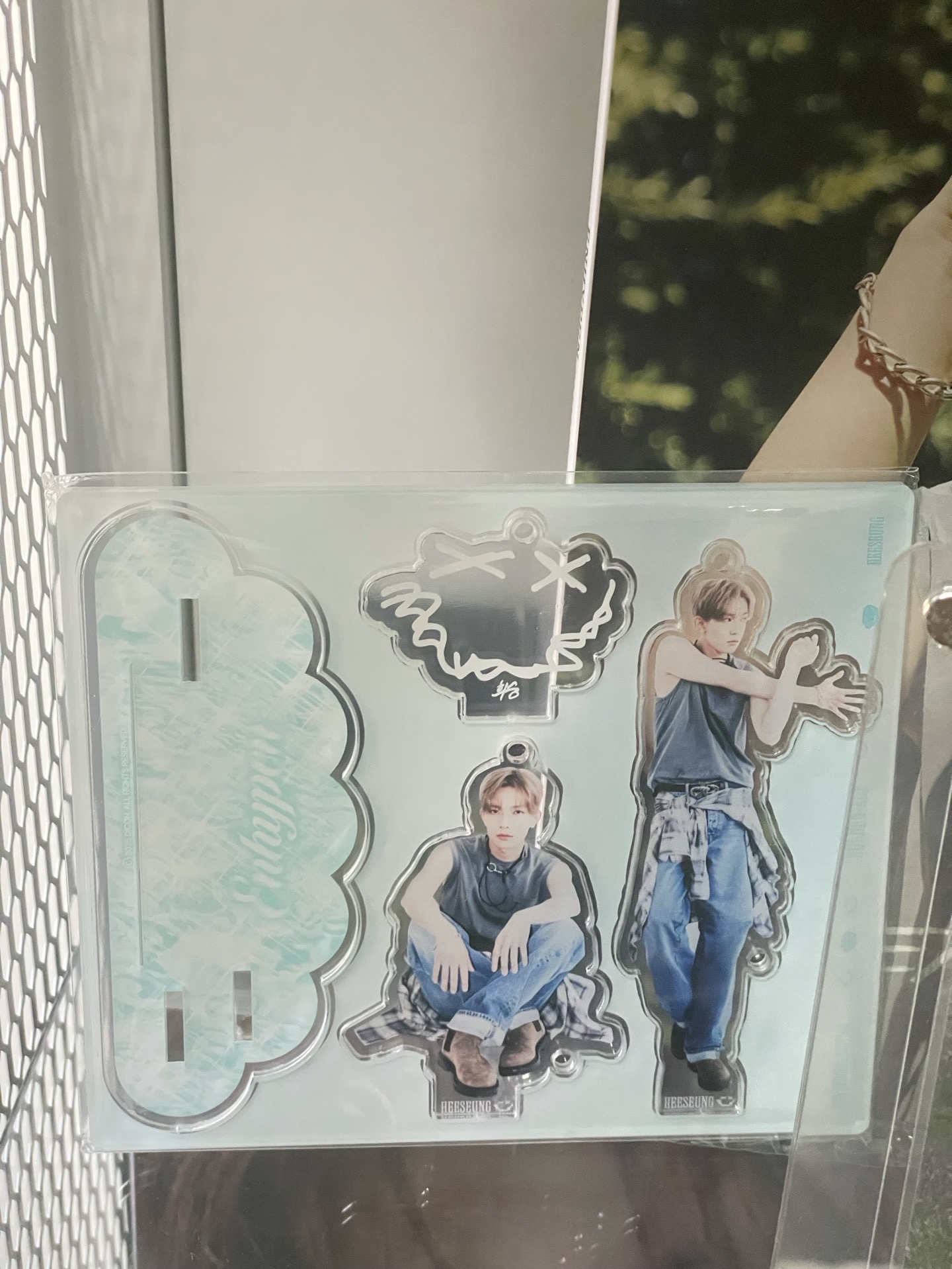 𝖤𝖭𝖧𝖸𝖯𝖤𝖭 李羲承 2025 D社立牌