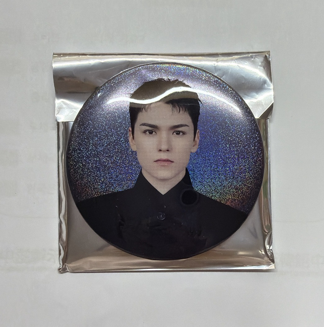 Seventeen Vernon NEW_ 徽章 日巡