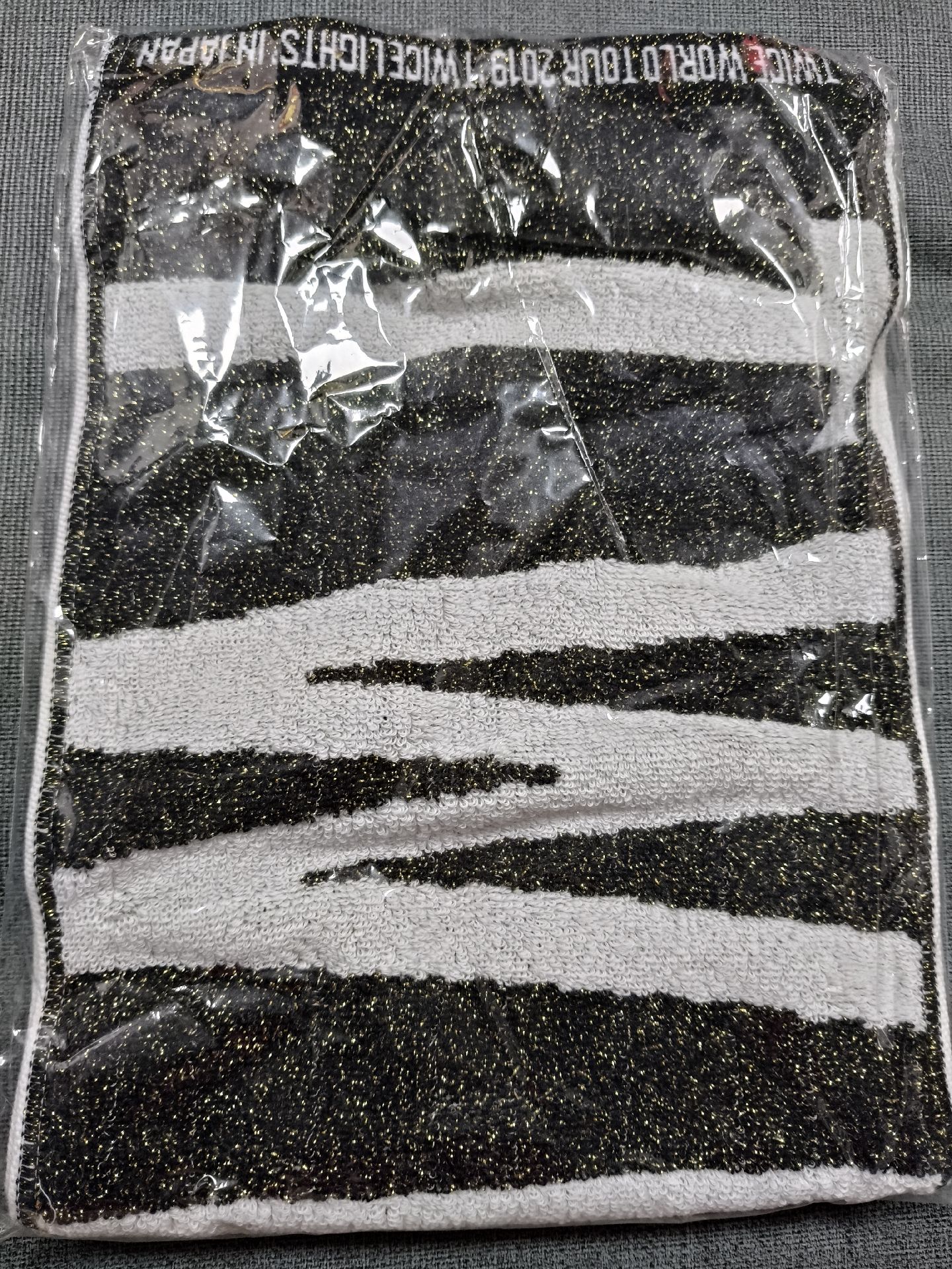 TWICE WORLD TOUR 2019 'TWICELIGHTS'IN JAPAN TOKYO DOME 圓巾毛巾