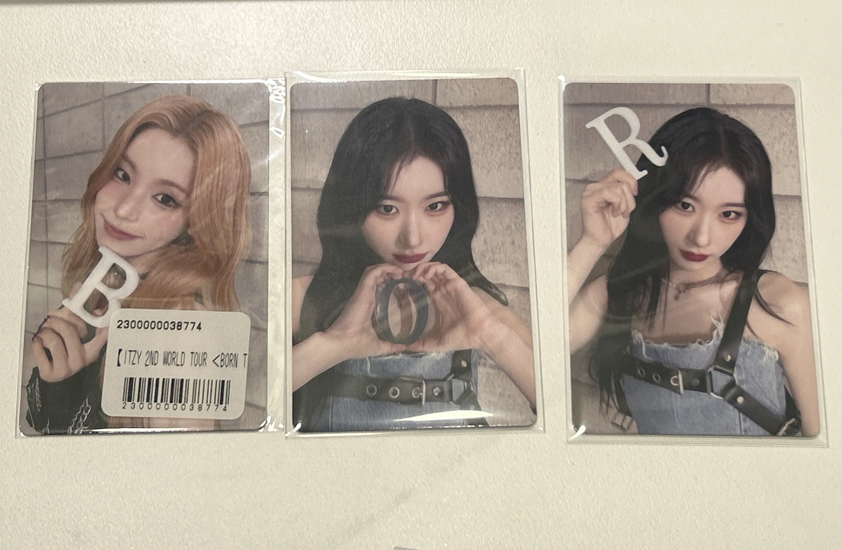 ITZY 禮領一番賞 三張一起出