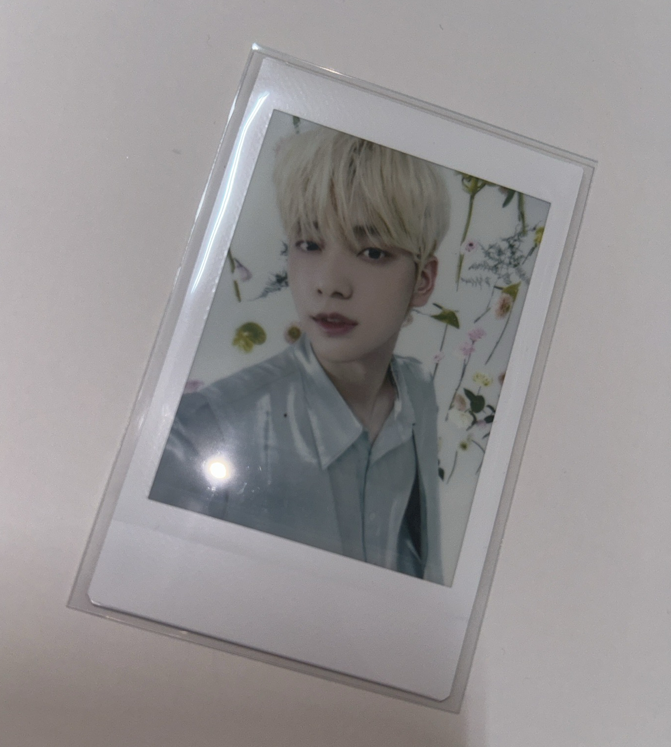 TXT秀彬隨機拍立得