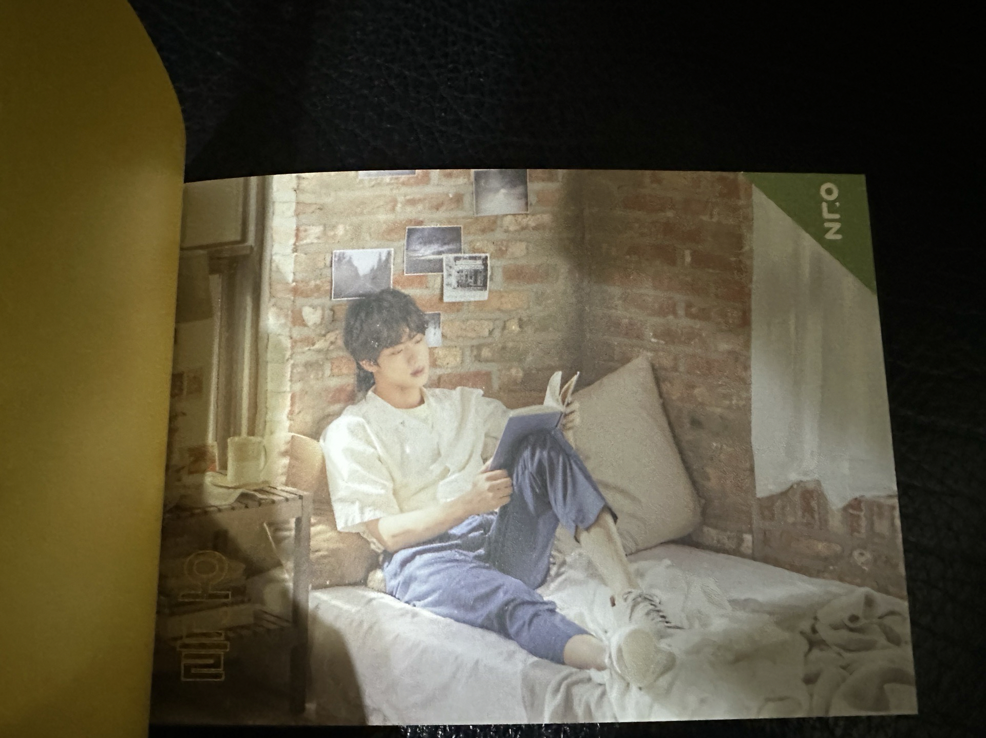 今日展 寫真集 展覽書（照片1-3） / 半日冊門票（整本售 照片4-12）