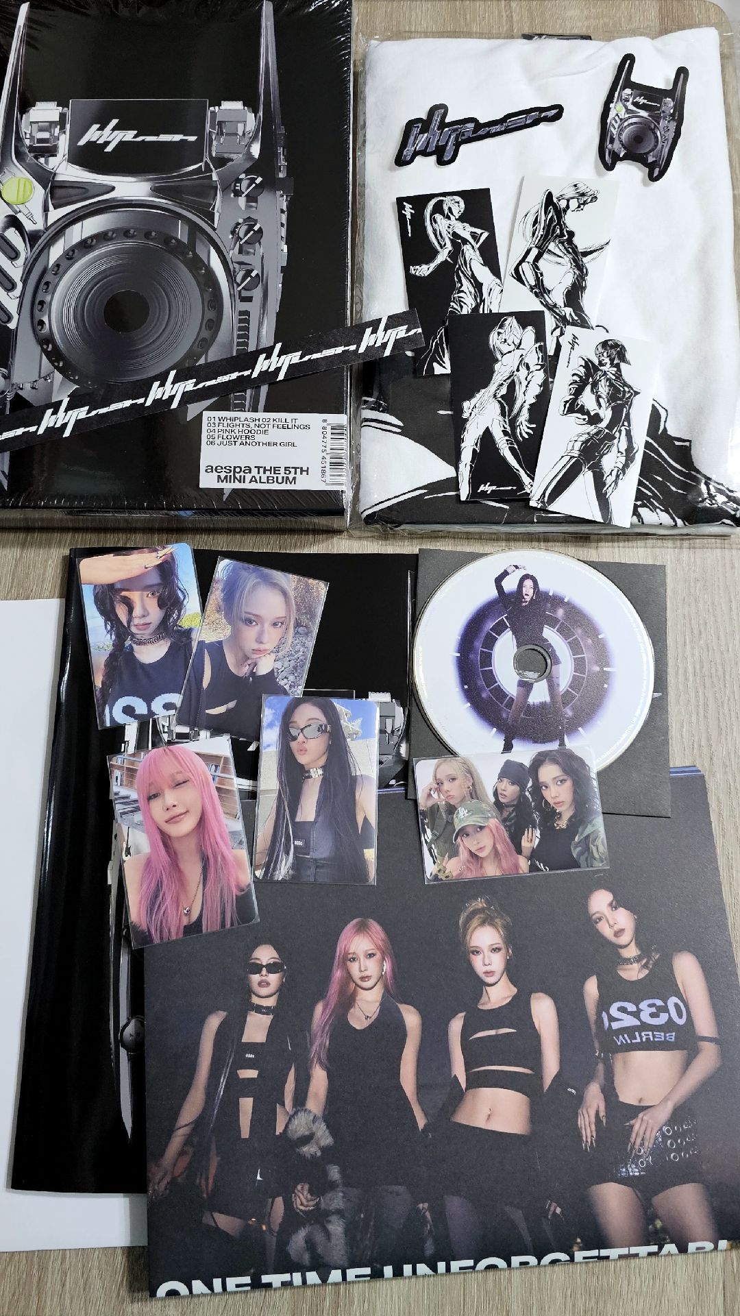 Whiplash Karina限量衣服專