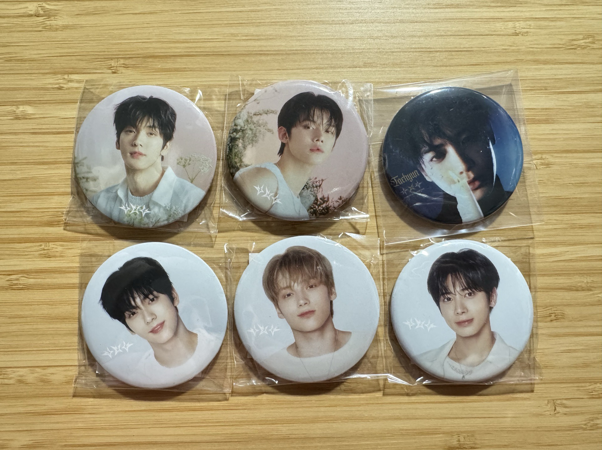 TXT 日巡扭蛋 樂天 徽章 秀彬 然竣 太顯 休寧凱