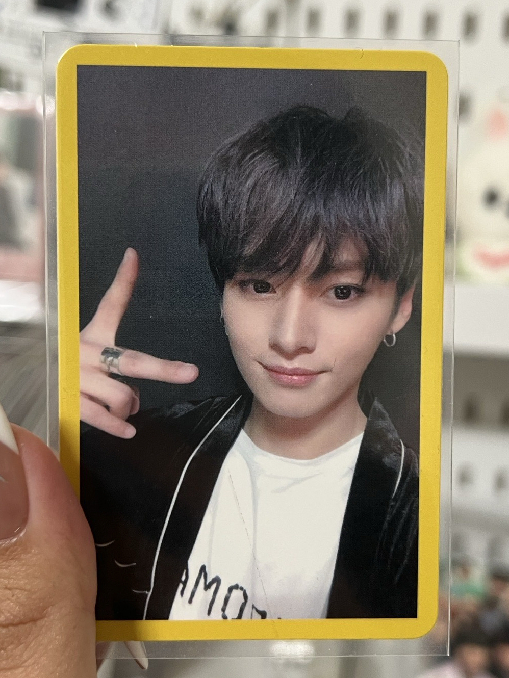 Clé黃框黑髮糯🐰