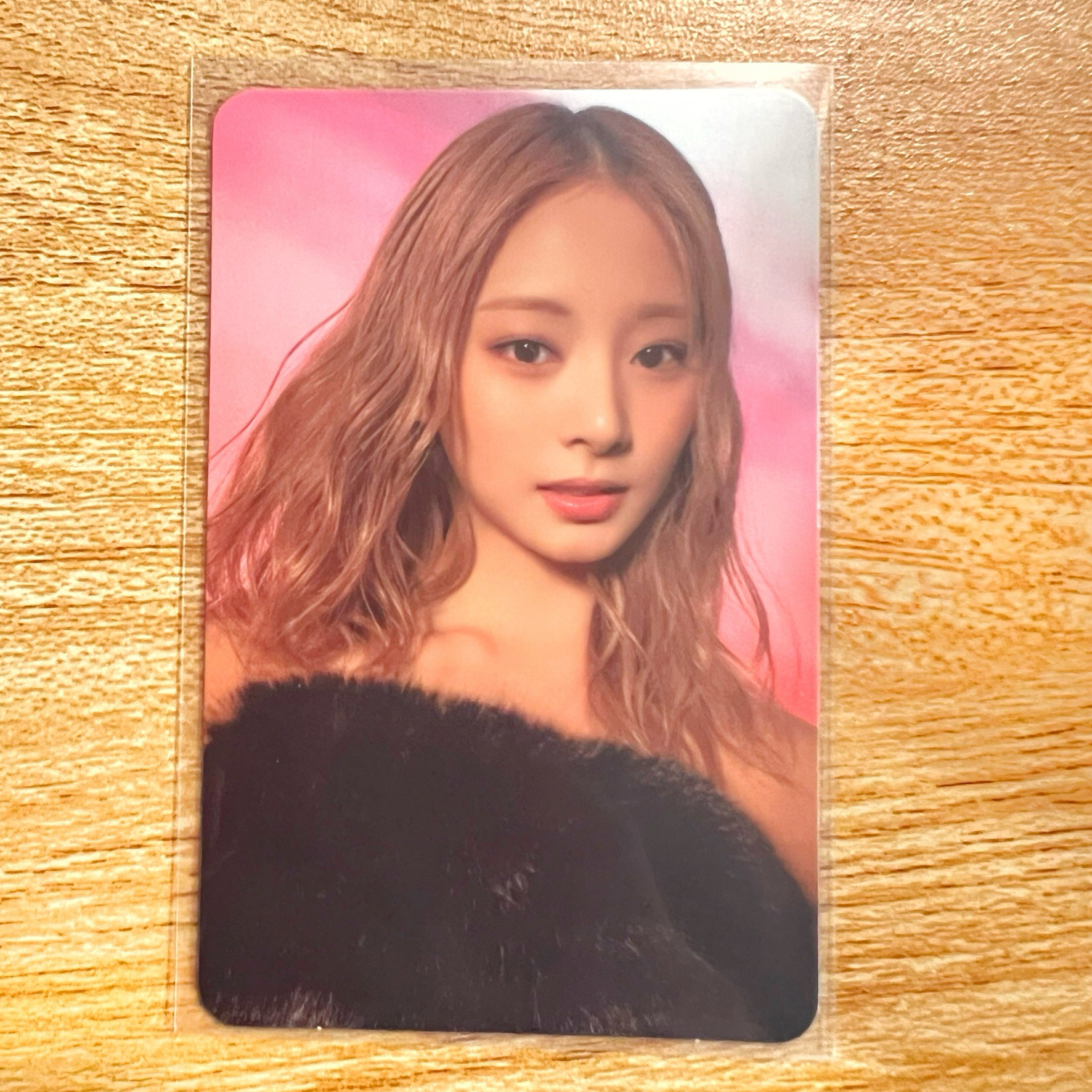 TWICE READY TO BE 子瑜 小卡（有印刷痕介意勿下單）