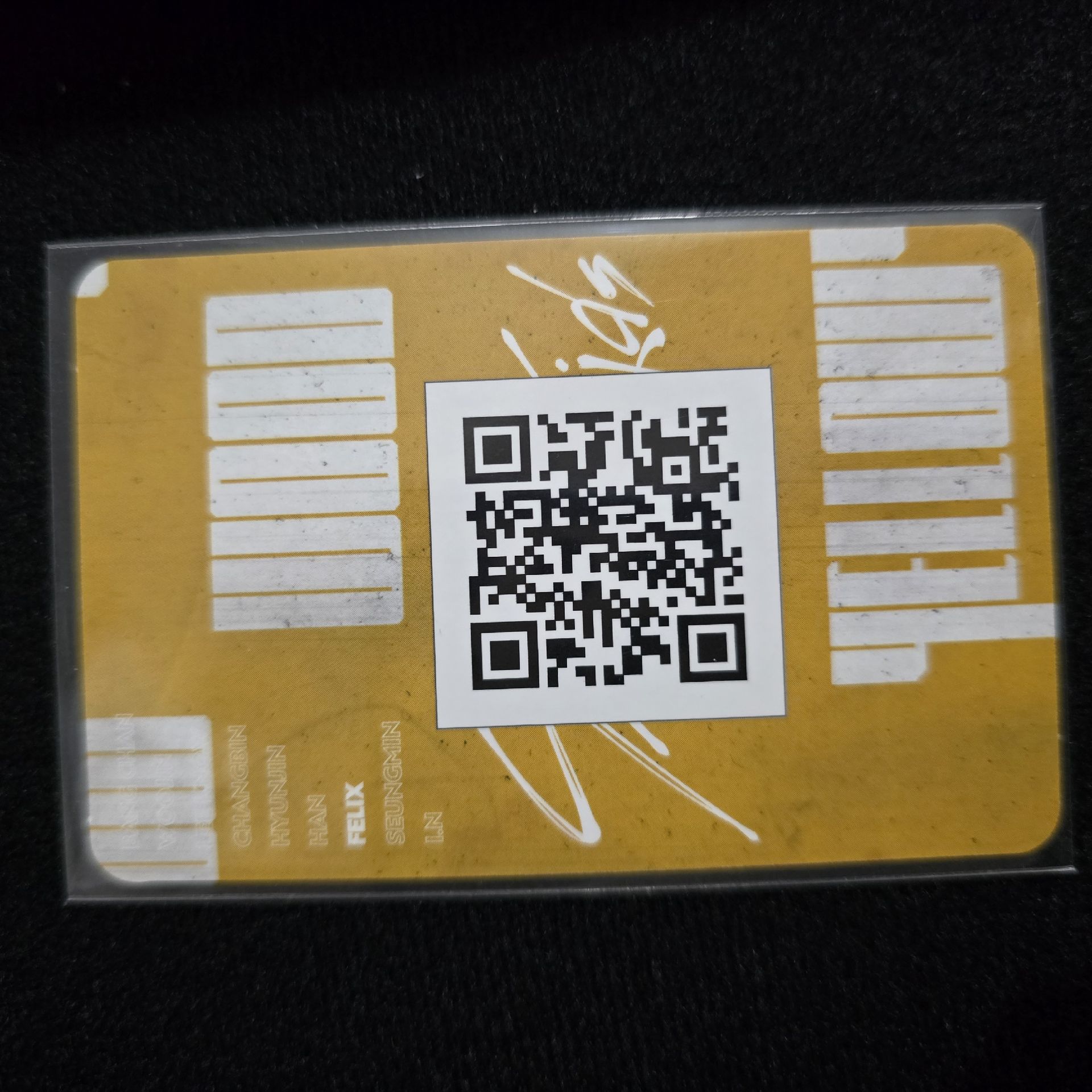 Clé 2: Yellow Wood 專卡🐥Felix 菲菲