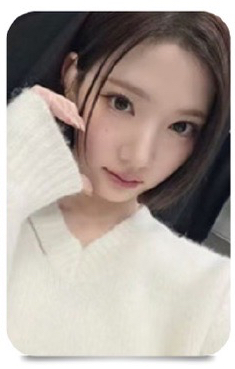 jiwoo 星河2.0簽售 一卡一拍