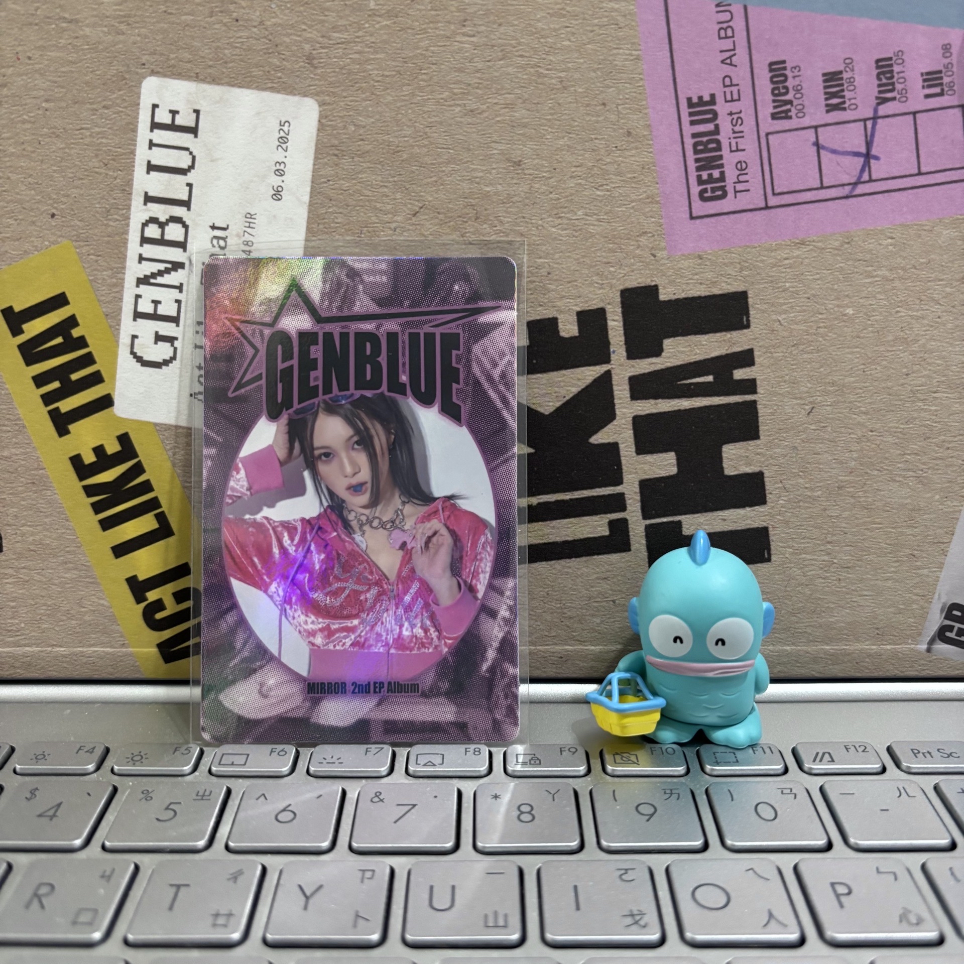 YUAN 媛媛 🐼｜MIRROR 專輯卡 ID CARD