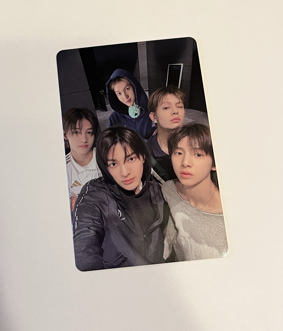 Cortis 迷一 ball ver.小卡