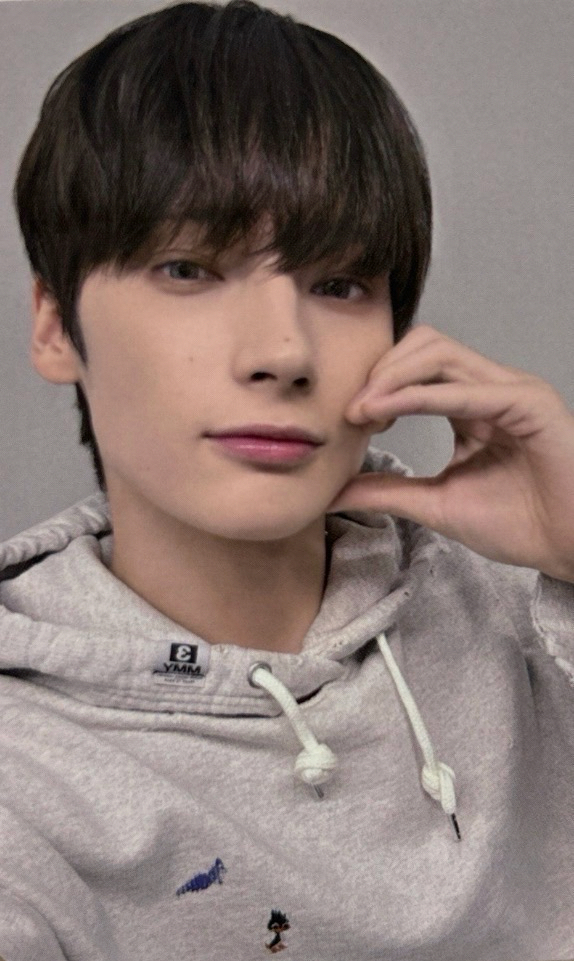 正四 yzy 2.0 簽售卡  休寧凱 一直娛