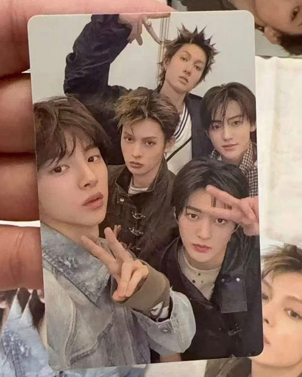 AAA團卡 韓網已出貨