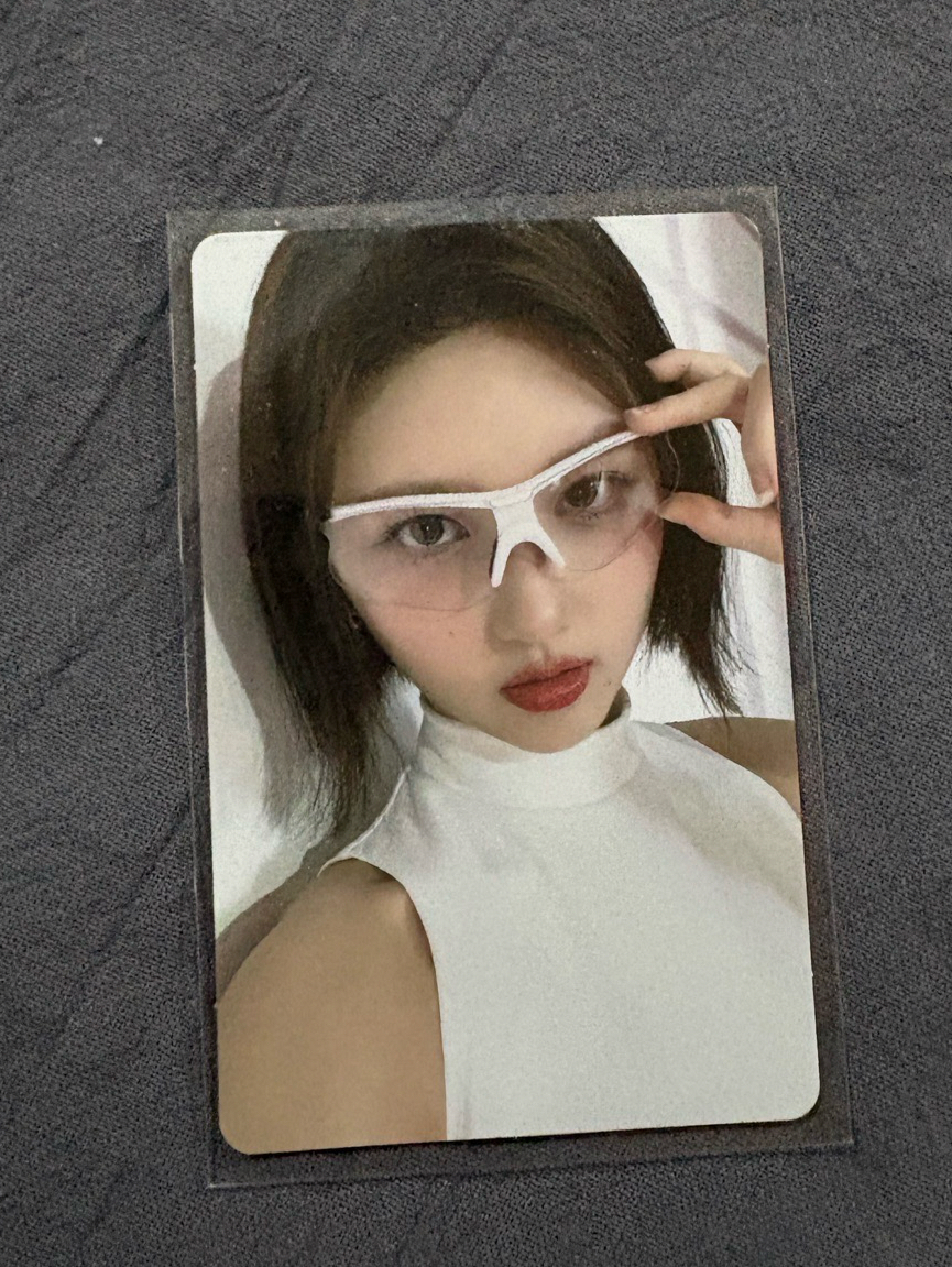 IVE 秋天 日專 ELEVEN