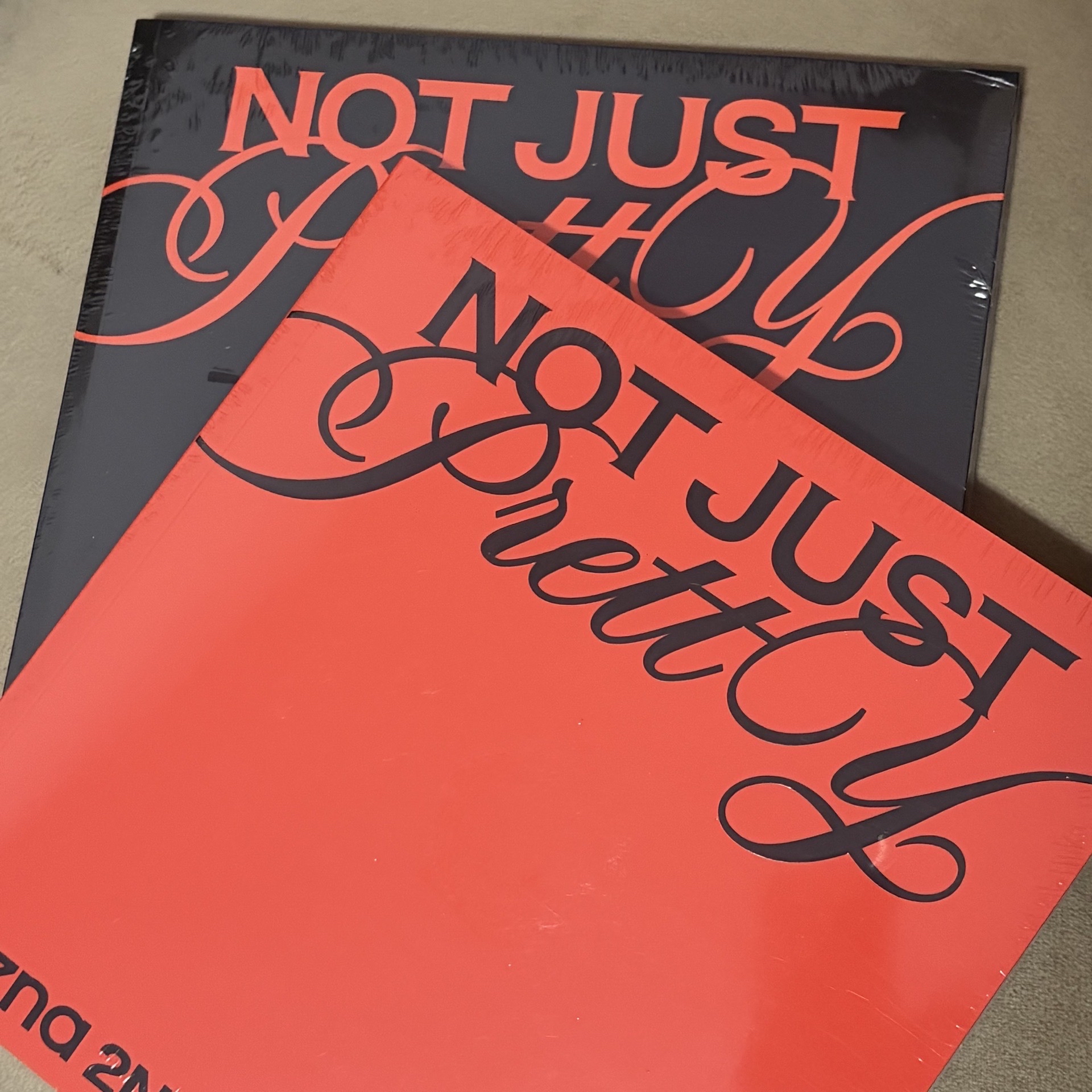 izna 未拆專 not just pretty